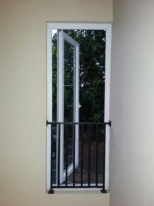 Pintu Rumah – Pintu Kaca – Pintu Swing – Pintu UPVC