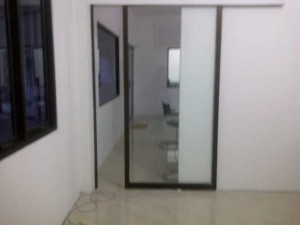 pintu alumunium murah di jakarta