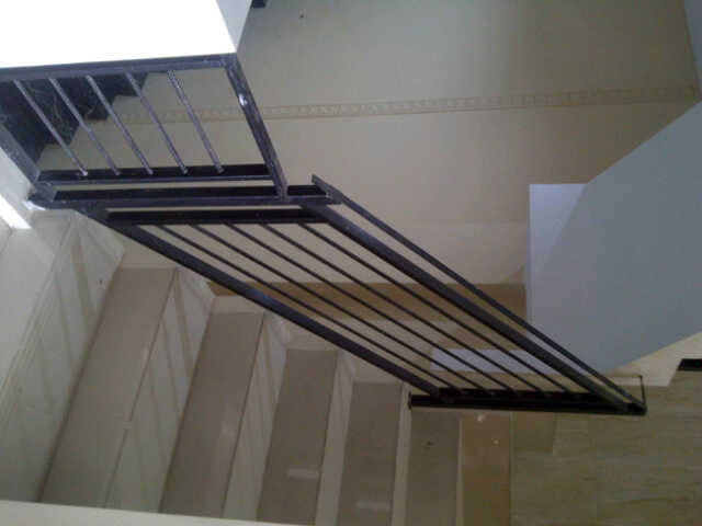 menjual railing tangga dan balkon murah