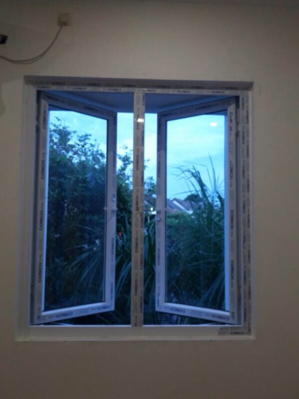 Jendela Double Swing Upvc