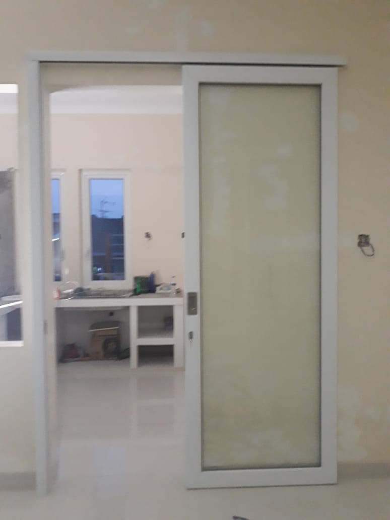 pintu single sliding upvc