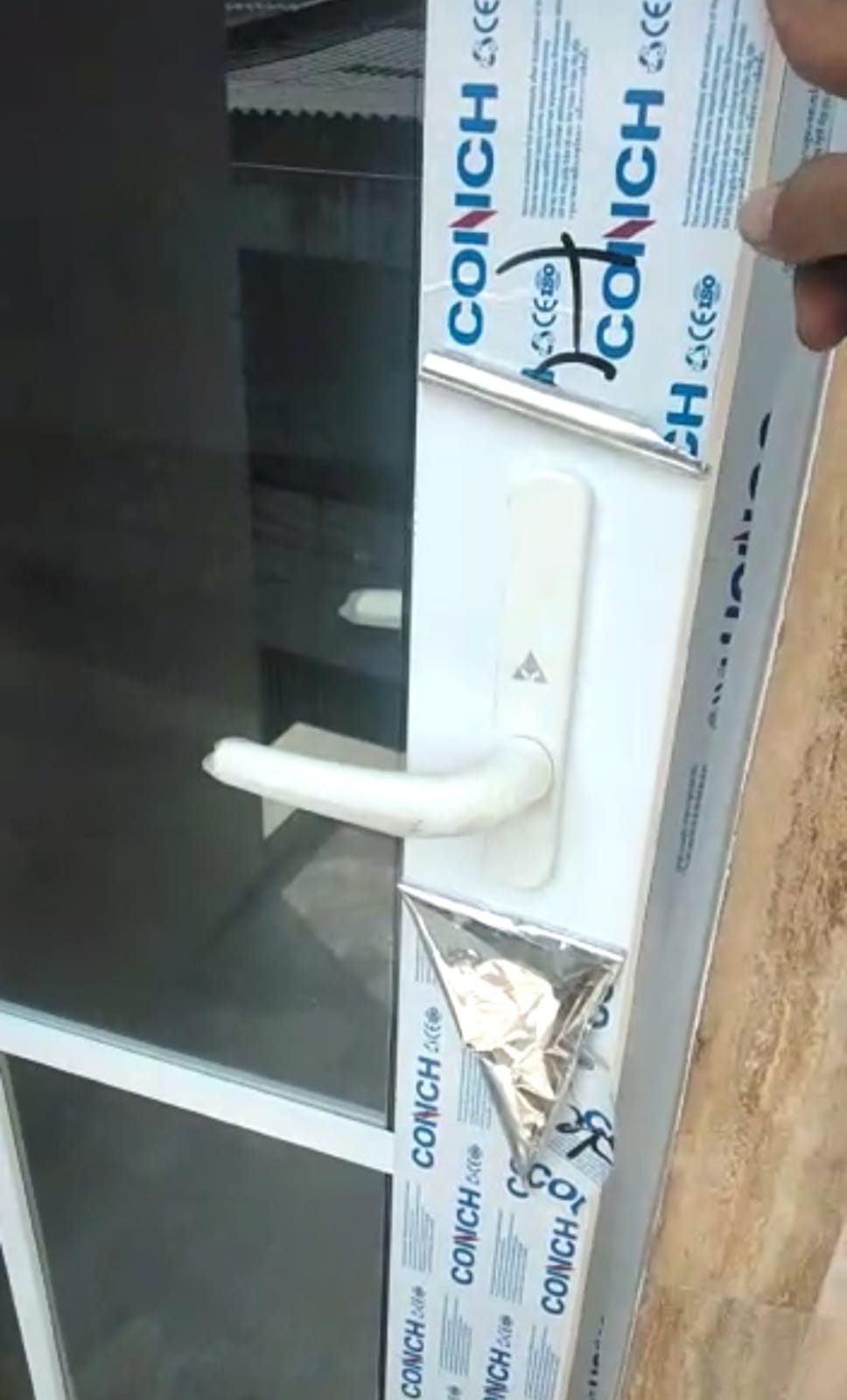 pintu upvc lis regal handle knop (2)