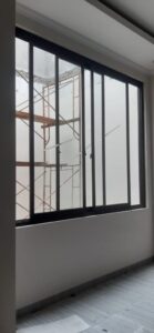 Jendela Sliding Aluminium – Solusi Praktis dan Elegan untuk Hunian Modern di Kendari