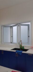 Jendela Lipat uPVC – Solusi Modern untuk Tampilan Rumah yang Lebih Luas dan Elegan di Bali