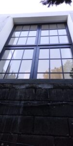 Jendela Aluminium Bali: Solusi Modern, Tahan Cuaca, dan Elegan