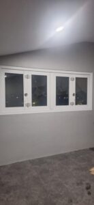 Jendela Lipat uPVC Surabaya: Solusi Modern untuk Hunian & Bangunan Komersial
