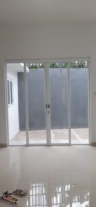Partisi Aluminium Surabaya Terbaik – Solusi Sekat Modern, Kuat, dan Profesional!