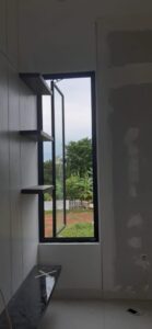 Jual Jendela Swing Aluminium Kendari – Kuat, Modern, Harga Terbaik!