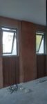 Jendela Jungkit UPVC Bali: Pilihan Terbaik untuk Rumah Modern, Villa, dan Hotel yang Lebih Nyaman