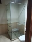 Jual Pintu Sekat Shower Bali – Kaca Shower Modern dan Elegan